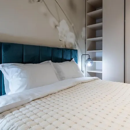 Luxuria Toff Dominium * Bucharest