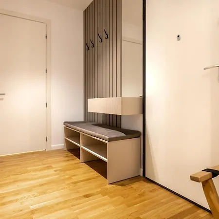 Apartment Luxuria Toff Dominium