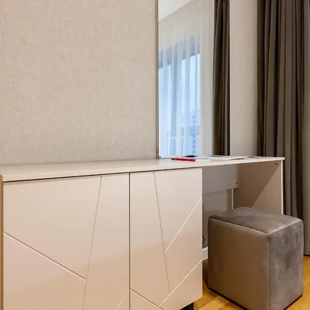 Apartment Luxuria Toff Dominium *