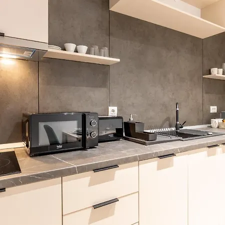 Luxuria Toff Dominium * Bucharest