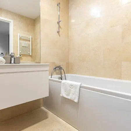 Apartment Luxuria Toff Dominium Bucharest