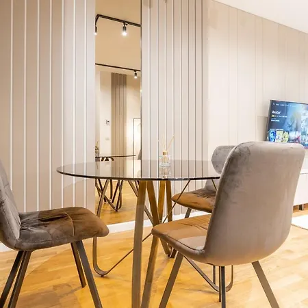 Apartment Luxuria Toff Dominium Bucharest